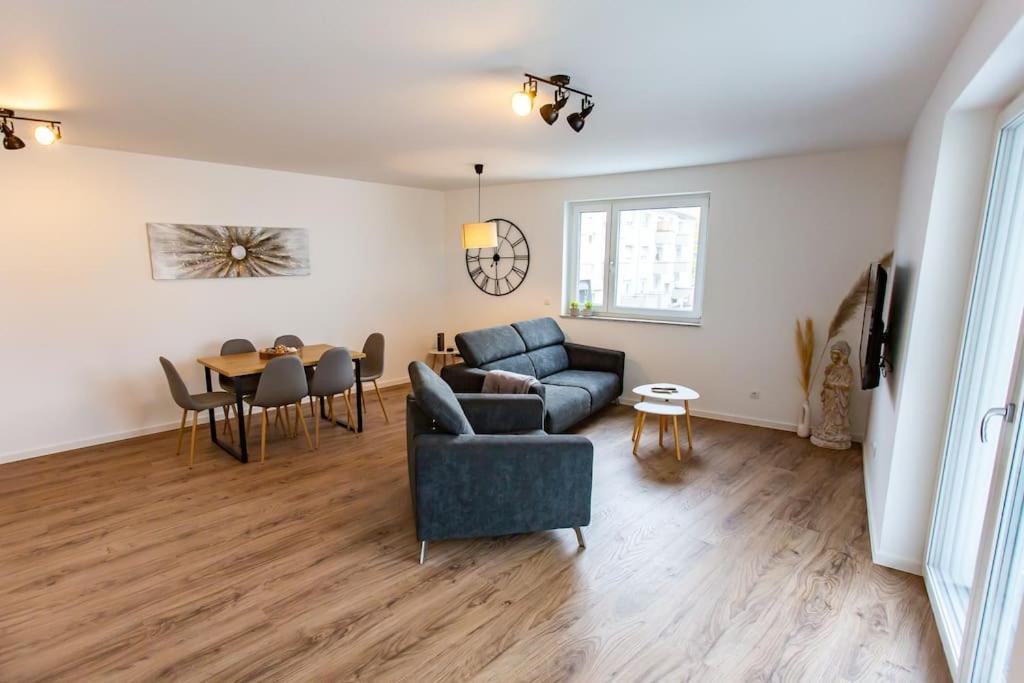 Grosse Cozy 4-Zi-Whg Mit Balkon Naehe Europa Park Und Rulantica Leilighet Lahr  Eksteriør bilde